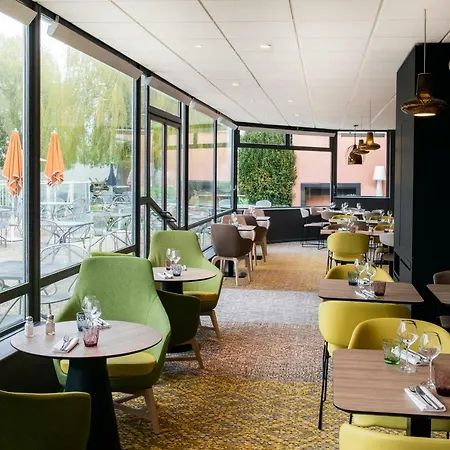 梅兹昂内维尔诺富特酒店 酒店 Maizières-lès-Metz